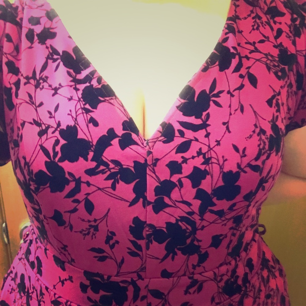 Vintage, low cut City Chic dress